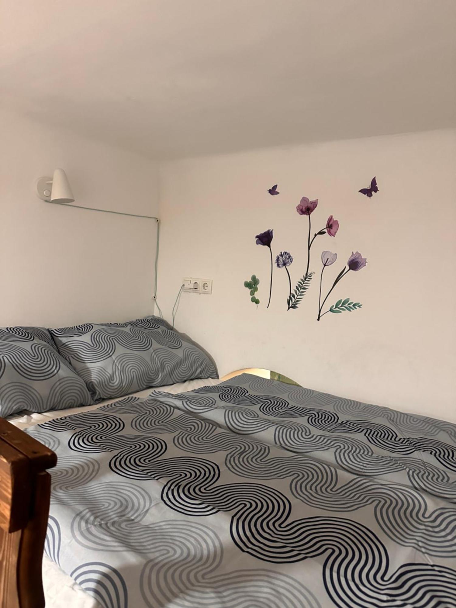 Apartament As Small As Caravans